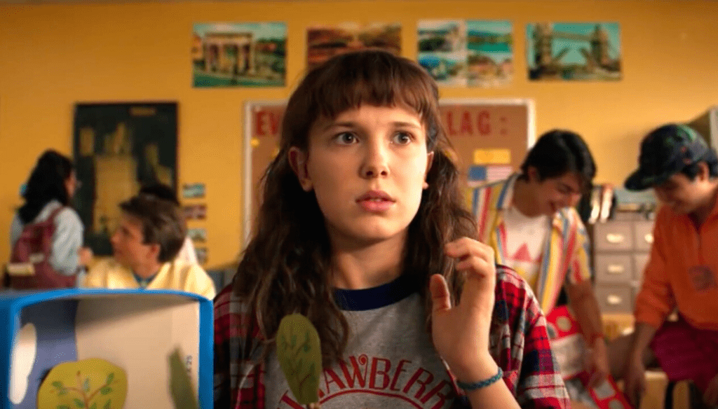 Bobbie Millie Brown (Eleven) in una scena di Stranger Things 4 uscita su Netflix il 27 Maggio 2022