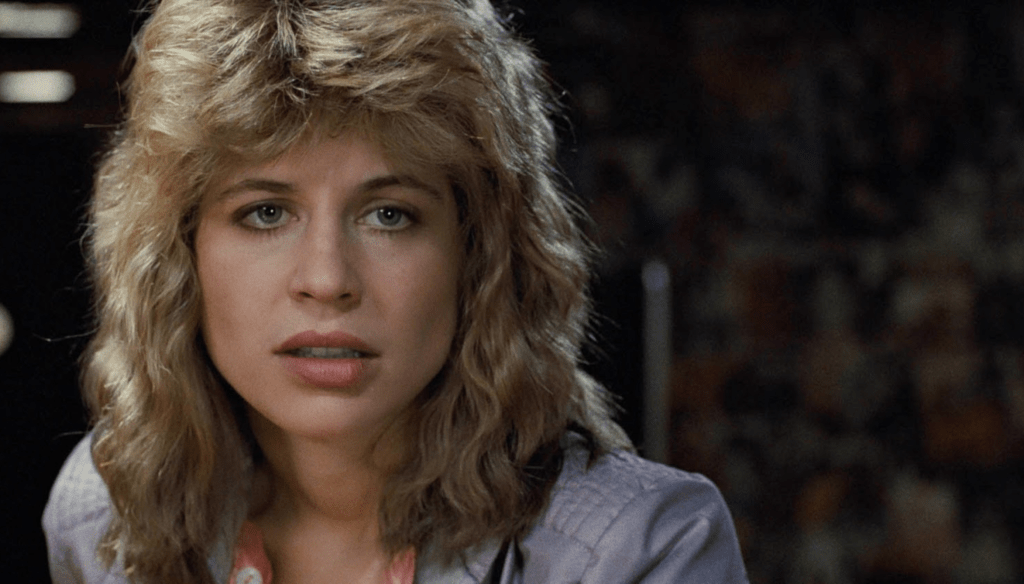 Linda Hamilton in una scena di Terminator (1984) di James Cameron