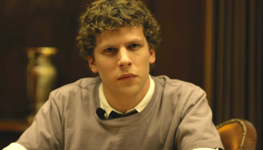 Jesse Eisenberg in una scena di The Social Network (2010) di David Fincher