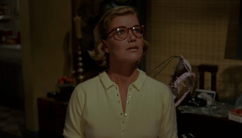 Barbara Bel Geddes in una scena di Vertigo (1958) di Alfred Hitchcock