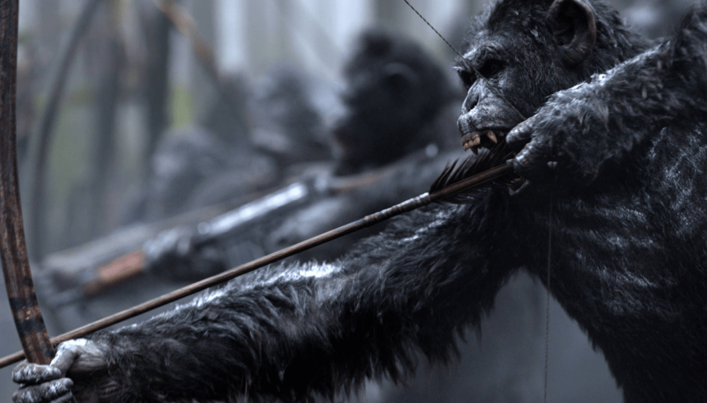 Koba in una scena di Dawn of the Planet of the Apes (2014) di Matt Reeves