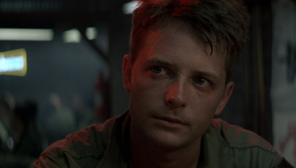 Michael J. Fox in una scena di Vittime di guerra (1989) di Brian De Palma