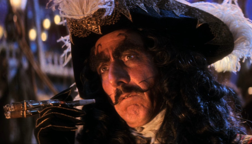 Dustin Hoffman in una scena di Hook (1991) di Steven Spielberg
