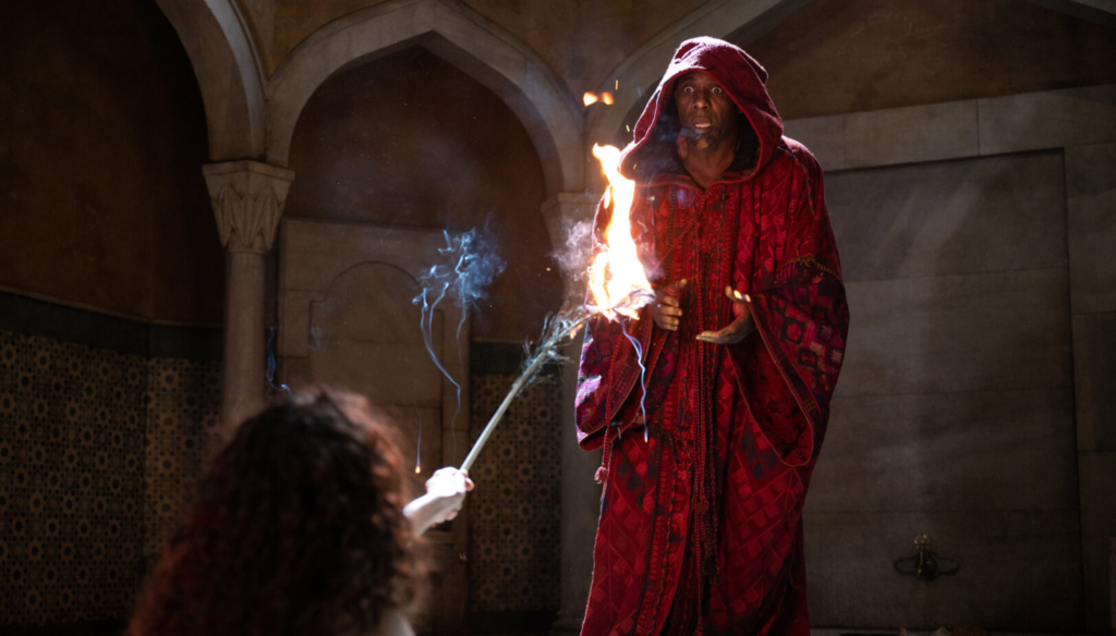  Idris Elba in una scena di Tremila anni d'attesa (2022) di George Miller