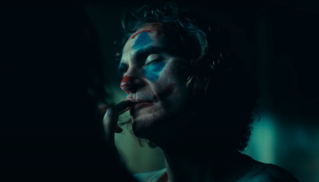 Joaquin Phoenix di Joker: Folie à Deux (2024) di Todd Phillips 