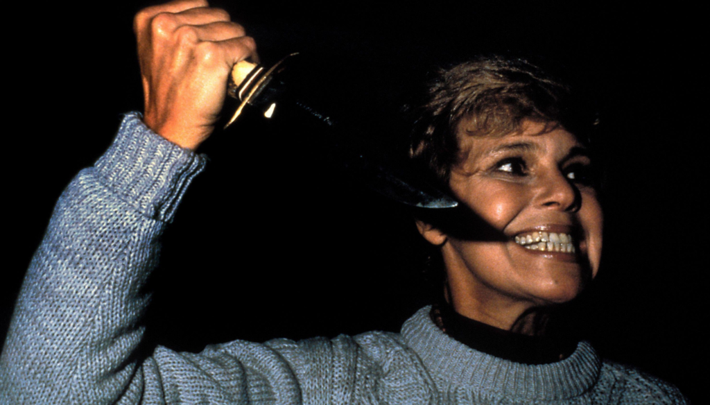 Betsy Palmer in una scena di Venerdì 13 (1980) di Sean S. Cunningham