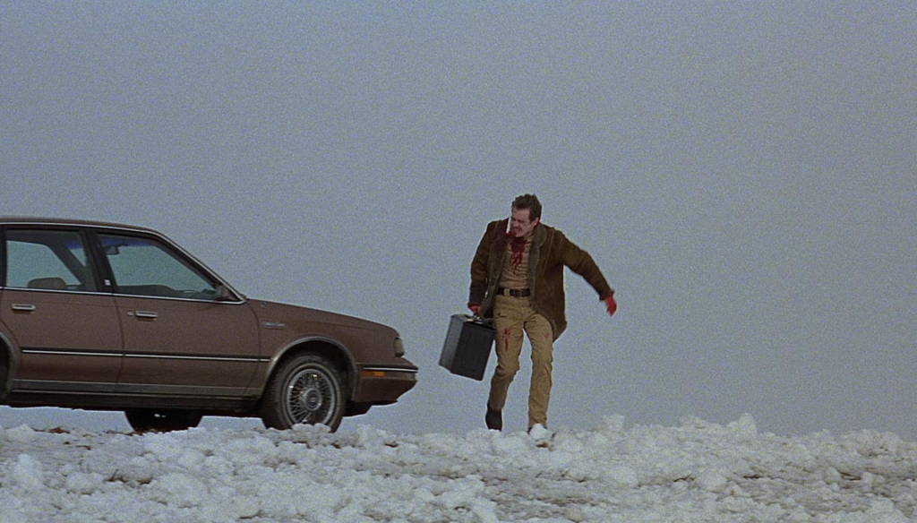 Steve Buscemi in una scena di Fargo (1996) di Joel e Ethan Coen