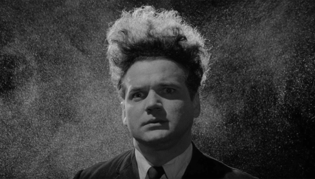 Jack Nance in una scena di Eraserhead (1977) di David Lynch