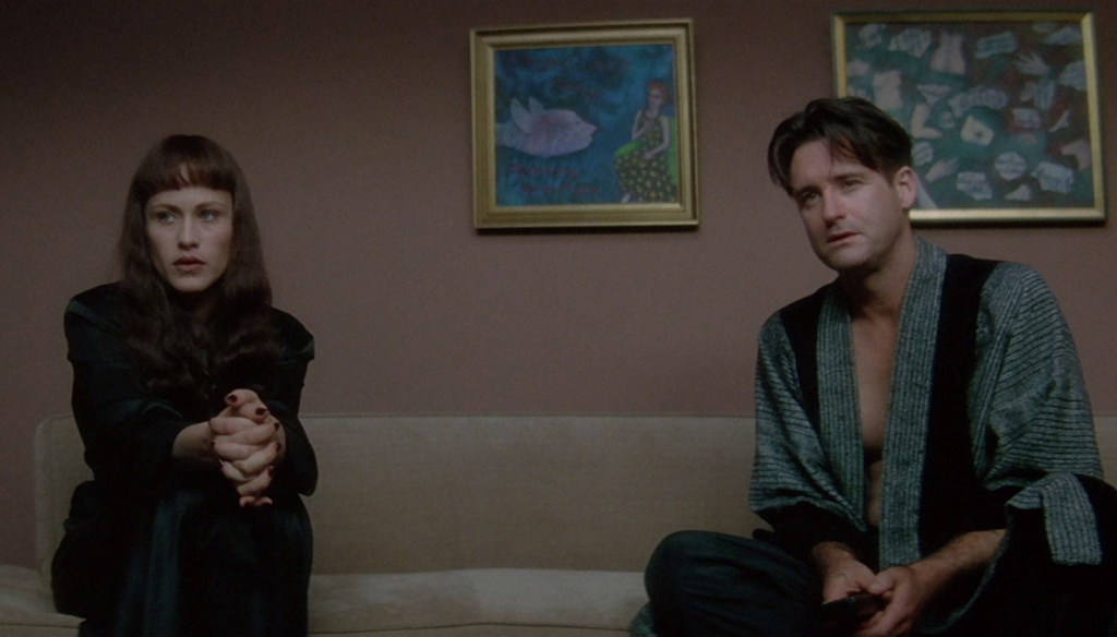 Bill Pullman e Patricia Arquette in una scena di Strade Perdute (1997) di David Lynch