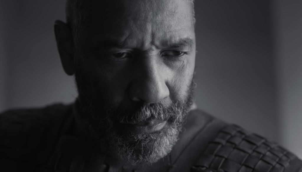 Denzel Washington in una scena di The Tragedy of Macbeth (2021) è la prima opera da solista di Joel Coen