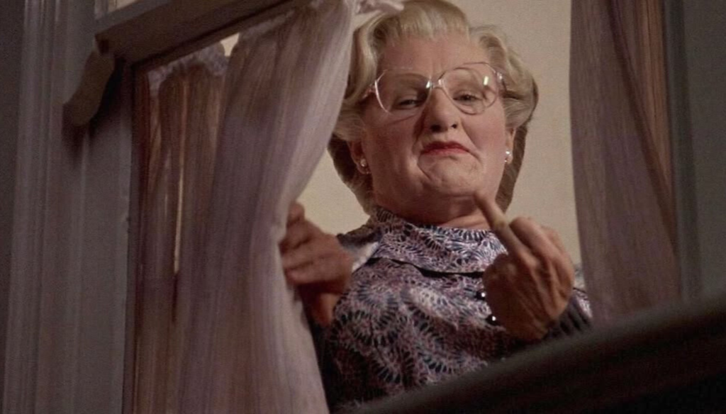 Robin Williams in una scena di Mrs. Doubtfire (1993) di Chris Columbus