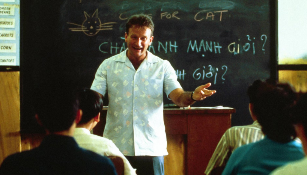 Robin Williams in una scena di Good Morning, Vietnam (1987) di Barry Levinson