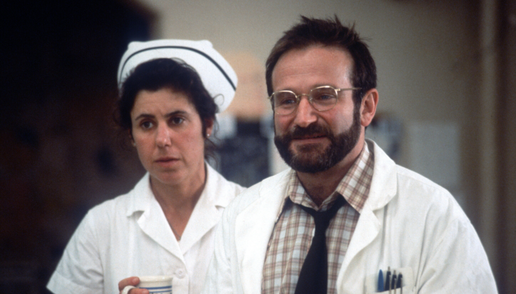 Robin Williams in una scena di Risvegli (1990) di Penny Marshall